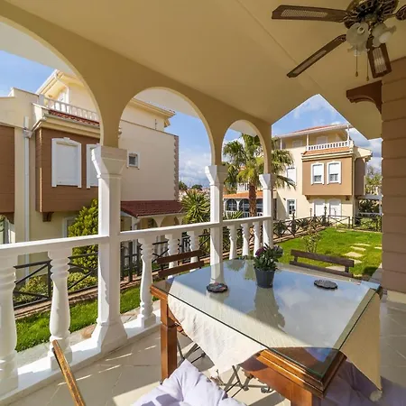 Astonishing Villa With 3 Shared Pools In Alanya Antalya * Okurcalar